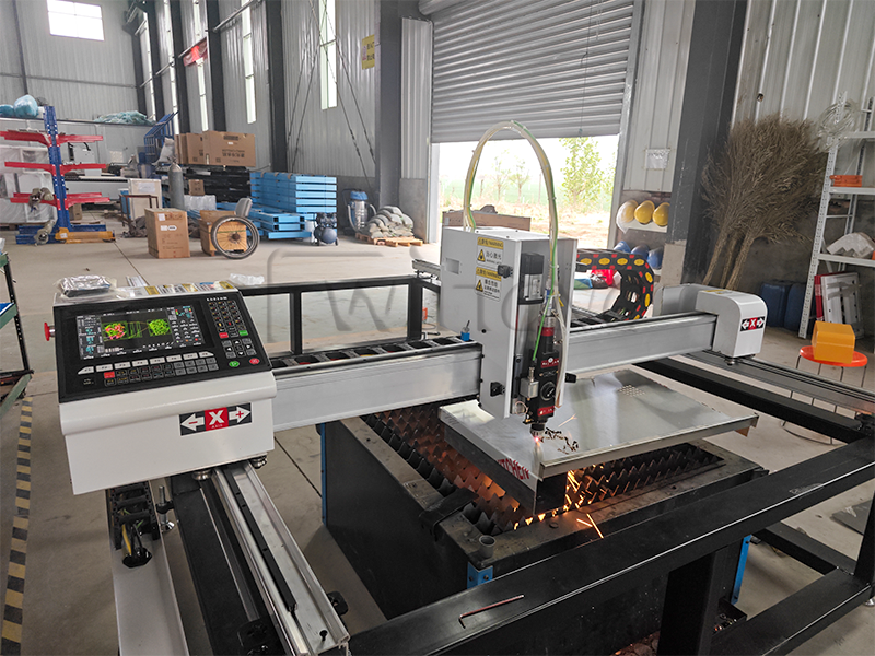 Mini Portable Laser Cutting Machine 1500w 4